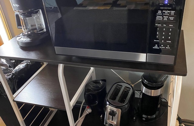 Appartement complet avec 1 chambre très lumineux et chaleureux. n