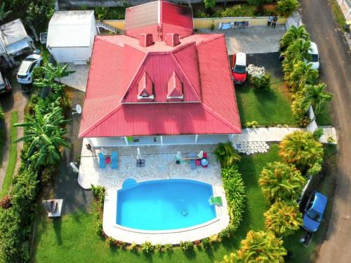 Appartement cosy à Sainte Rose/50 m²/Piscine partagée