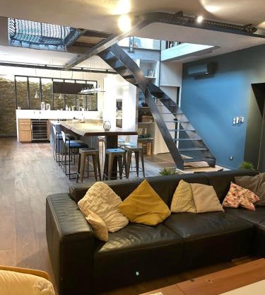 Appartement Loft centre ville situé dans rue calme