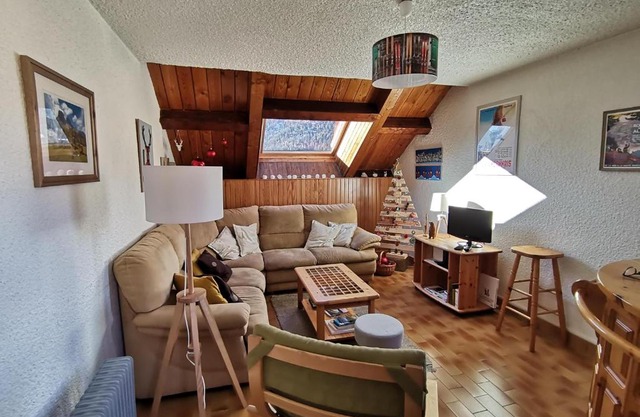 APPARTEMENT T3 60M2 à Briançon dans résidence calme avec 7 couchages