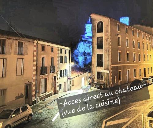 Appartement XXL 120m2 - 10 couchages - 3ch - centre Foix - 2 sdb-2 wc - Parking gratuit à 1 Minute