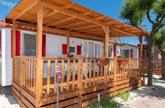 Appealing holiday home in Fermo directly on the sea