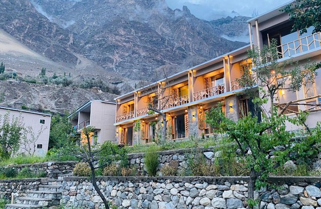 applegardenhunza