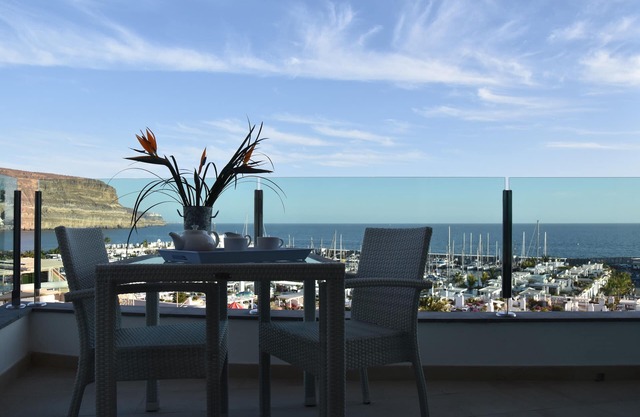 Apt. 1ºB "Spectacular views of the sea and the marina of Puerto de Mogán"