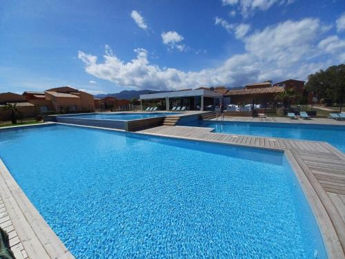 Apt 91, T2 à LECCI avec piscines, proche plage