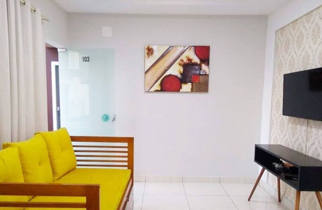 Apto a 300 m da praia em Santa Cruz de Cabrália/BA