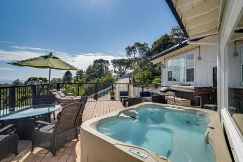 Aptos Home with Decks and Hot Tub - 2 Mi to Beach!