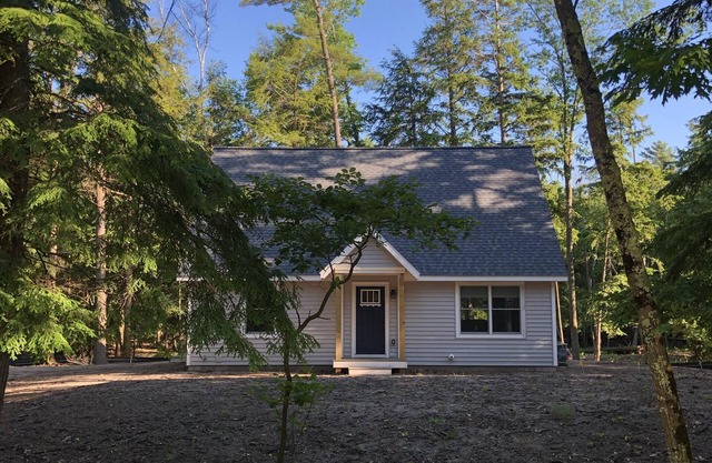 Arbor Pines - Vacation near downtown Glen Arbor