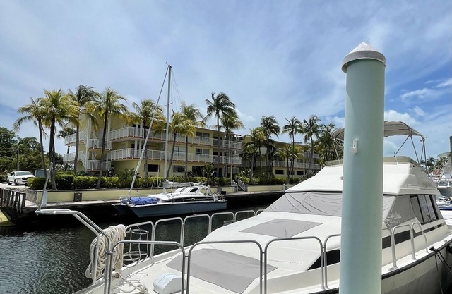 ARE YOU READY TO SPEND YOUR BEST HOLIDAYS AT SEA ?