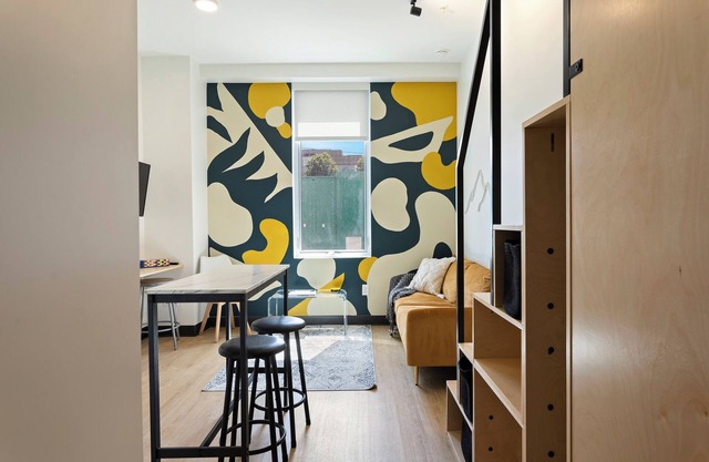 Art Studios #208 - Downtown Denver, Amazing Location!