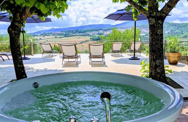 Arts Club Suite & Spa