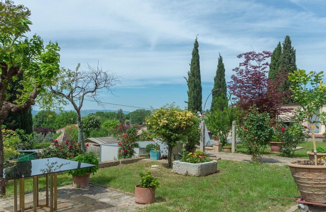 Assisi Green Country Apt with parking & Netflix