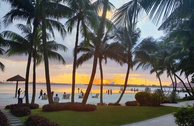 Astonishing Ocean View 3 Bed 3 Bath Apartment in charming Danga Bay, Johor