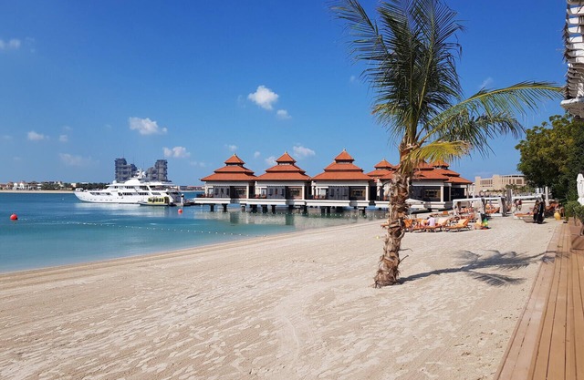 Astounding 2BR with Sea View at Anantara The Palm