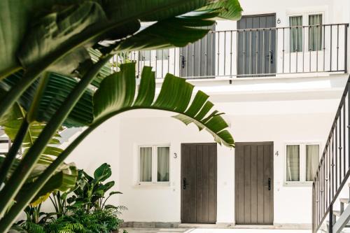 ASTUTO 21 Suites - Adults Only