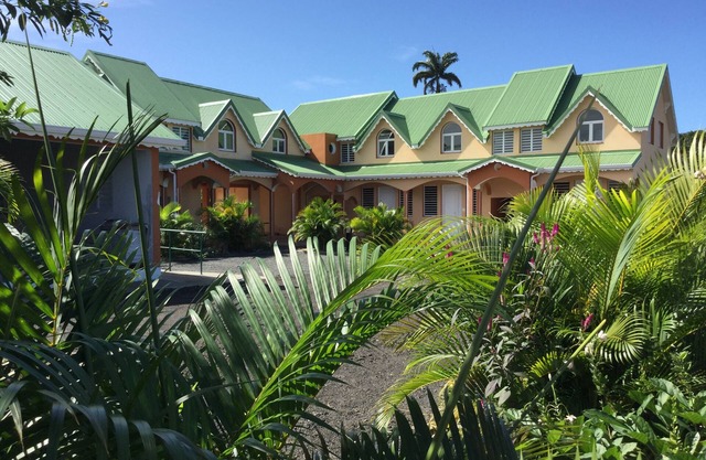 At the little cabanon in Port Louis