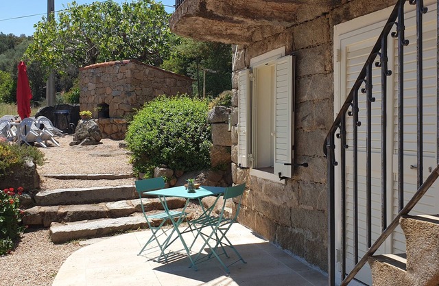 Atypical Corsican family house T4