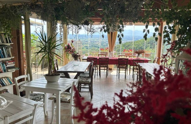 Aura Toscana Boutique