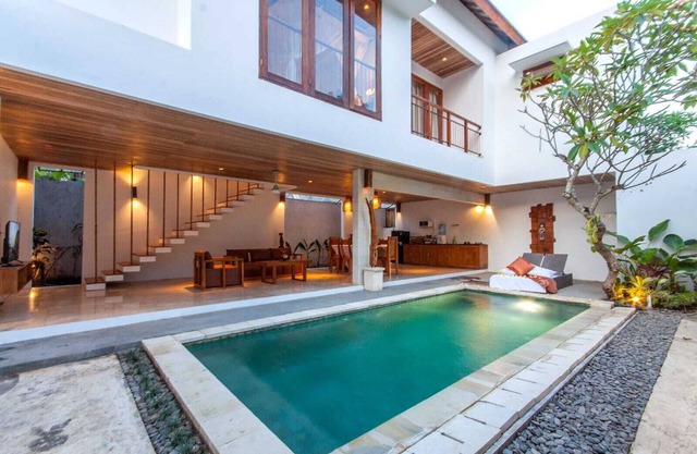 Aurora living villa ubud