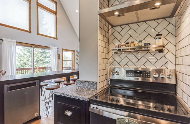 Austin Lake Lodge : Charming lakefront cottage!