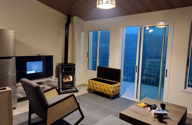 Authentic Chalet in the Heart of Shouf - 5 People