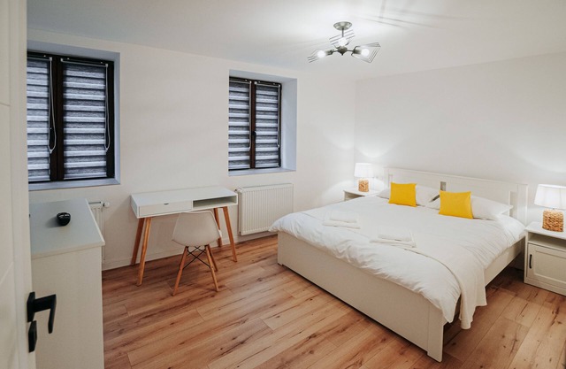 Authentic Old Town Retreat