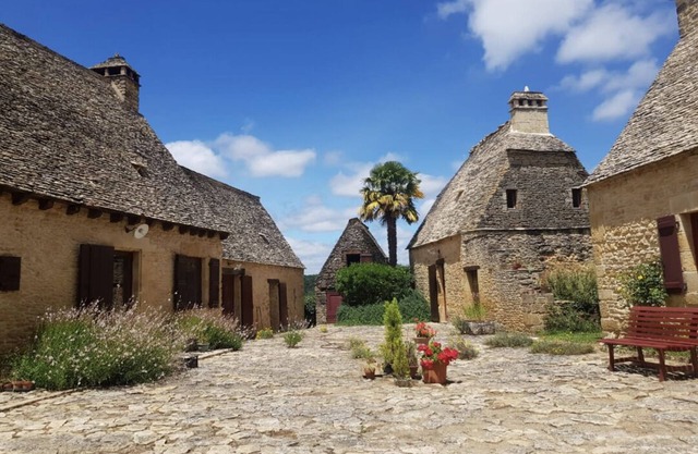 Authentique mas Périgourdin aux Toits de Lauzes