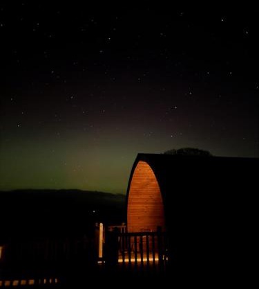 Autumn Special Offer - Secluded Luxury Cabins with stream, stargazing, walks and nature - Fell Farm Hideaway
