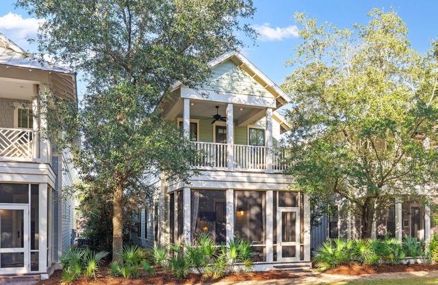 Available for Fall Stays! The Crossings District of Watercolor! Resort Amenities! 5 Adult Bikes!