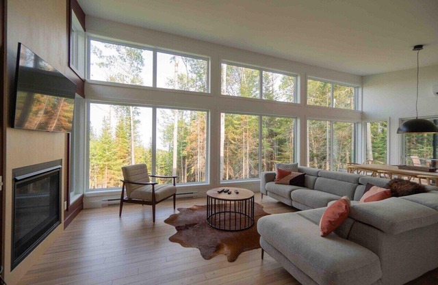 Avalanche 94: Spa, Trails, & Outdoor Relaxation