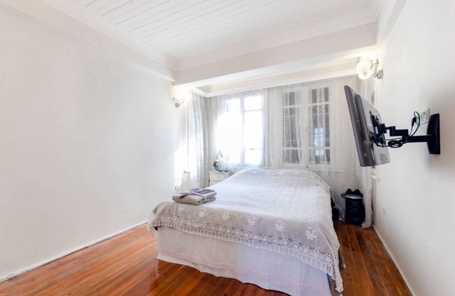 Award-winning Historic Ottoman House with all the comforts of modern amenities