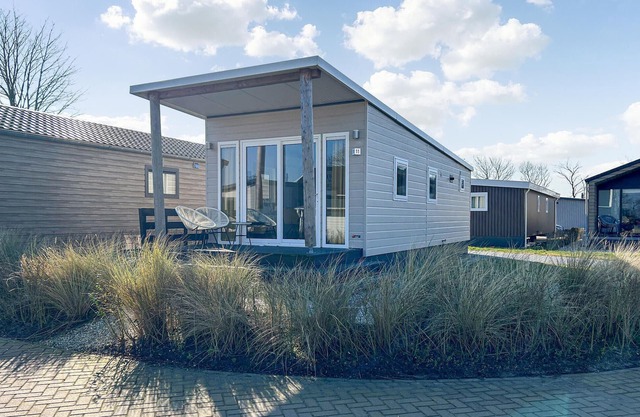 Awesome home in Scherpenisse