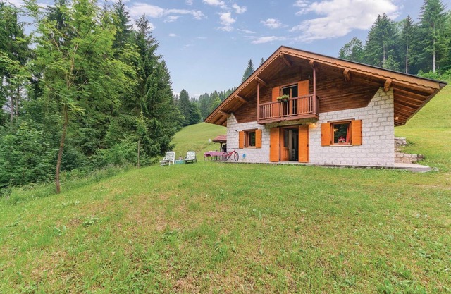 Awesome home in Sovramonte
