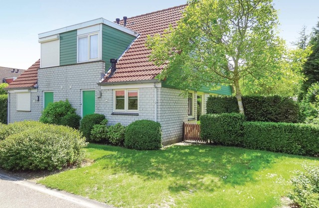 Awesome home in Wemeldinge with kitchen