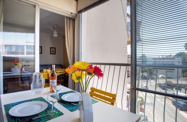 Azur 3000 by Interhome