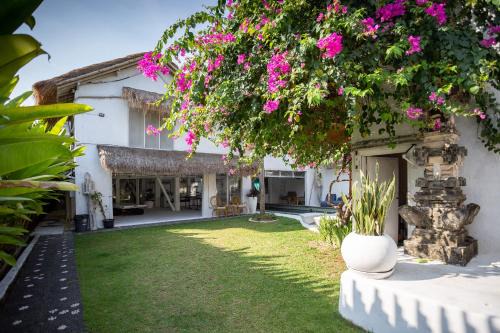 Azur Villa Cemagi