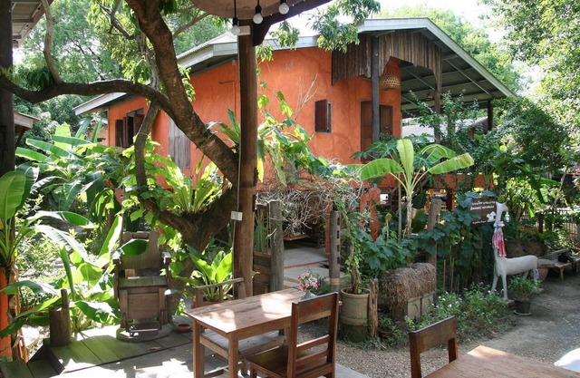 Baannoi Nornmuan Homestay Chiang Mai