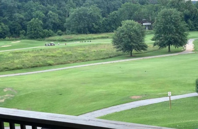 Backdoor Golf course 2 Bedroom Condo