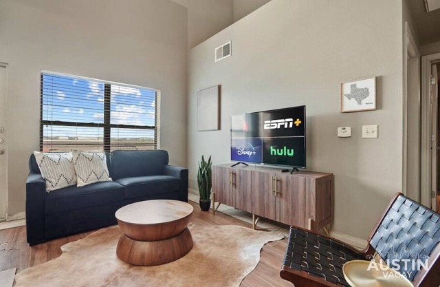 Balcony Views + Ideal West Campus Austin Location!
