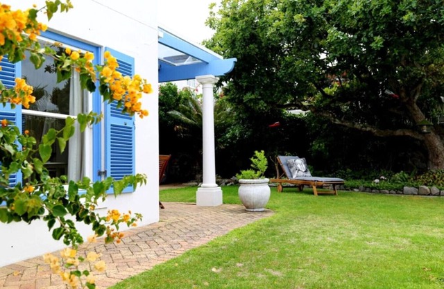 Balencay | Near cliff paths | Sparkling Pool