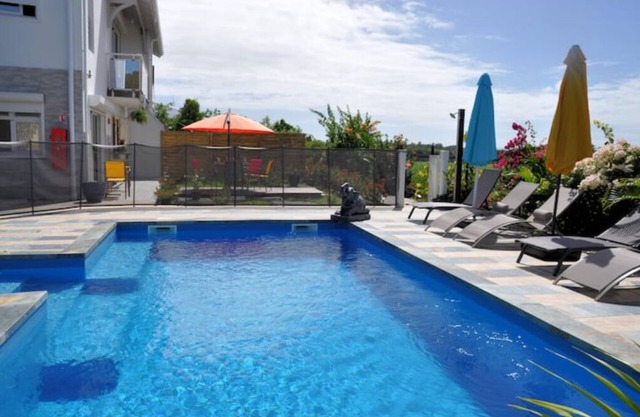 Balisier : Votre Escapade de Rêve en Guadeloupe