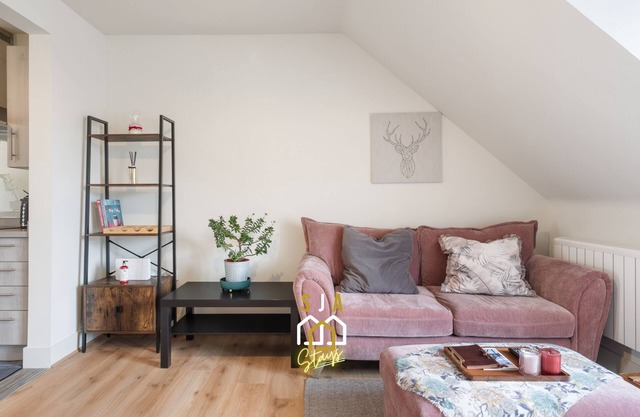 Ballater Retreat - SJA Stays - Modern 1 Bed Apart