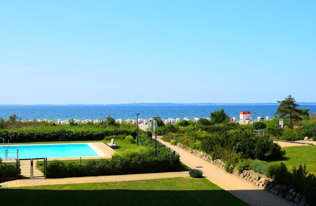 Baltic View, 2-room apartment with sea view, swimming pool and sauna