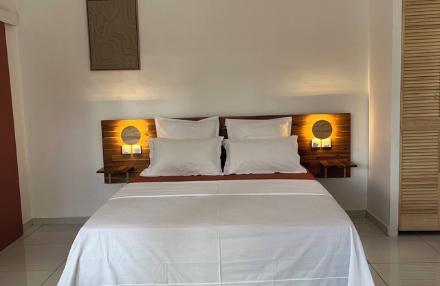 Banana or blueberry bungalow