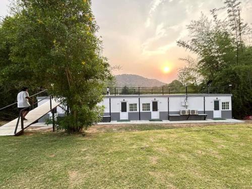 Bansuanmaenam(บ้านสวนแม่น้ำ):sunset view room