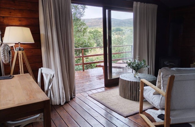 Barefoot Addo Elephant Lodge