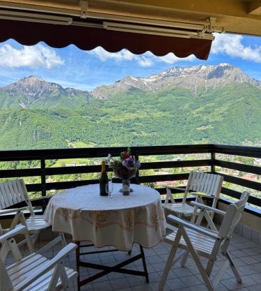 Barzio Renzo e Lucia Apartment