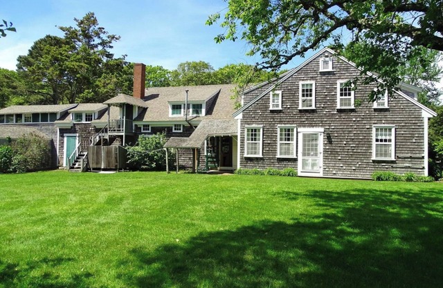 Bass River Water Estate. Beach Dock Float 2 Houses 127 River St.