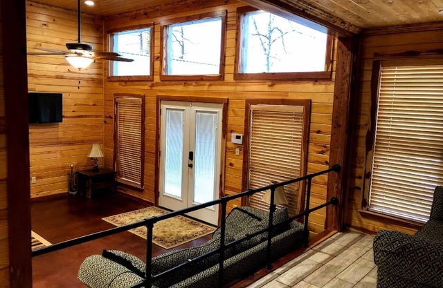 Bay Dreamer Custom Lakefront House, Boathouse and Ramp on Toledo Bend Lake