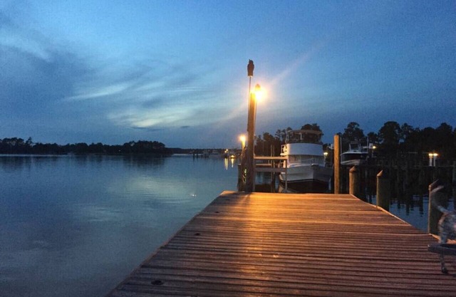 Bay front - Bay John - boat slips - pier